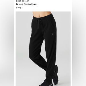 Alo Yoga Muse Sweatpants